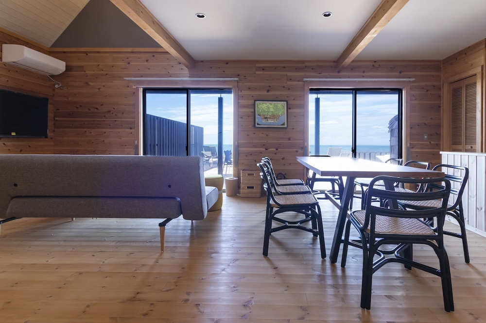 YUCCA 朝食付 リビング エリア0 | KAMOME SLOW HOTEL