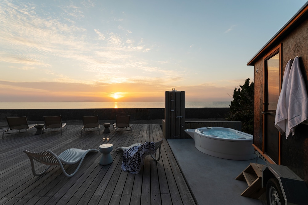 Sustainable Cottage サスティナブル コテージ プラン 朝食付き テラス / パティオ2 | KAMOME SLOW HOTEL