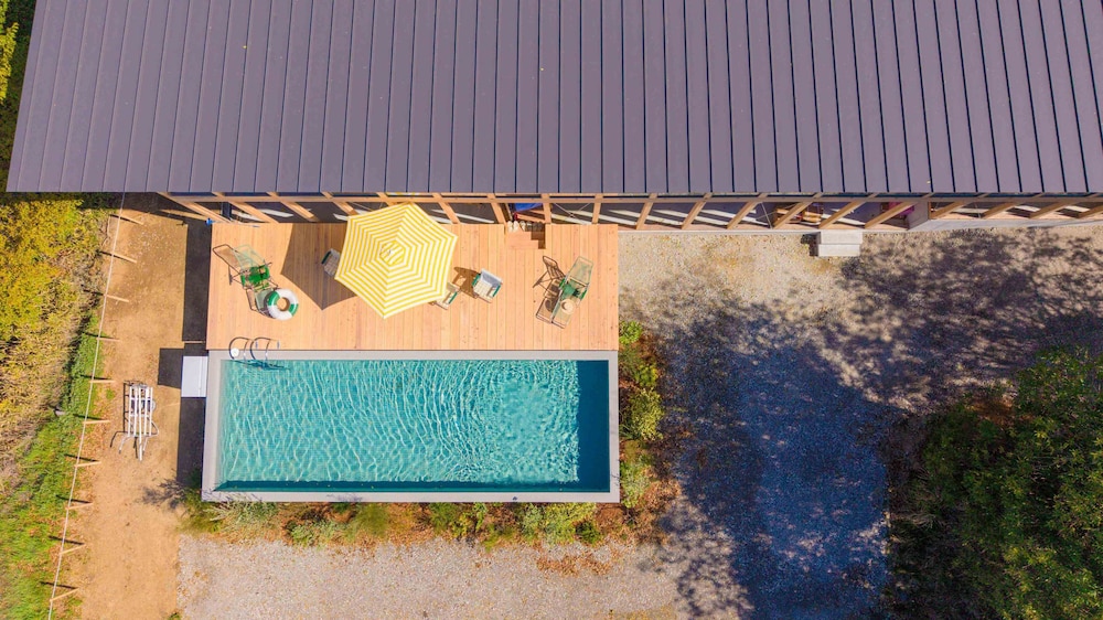POOLHOUSE 朝食付 禁煙 | KAMOME SLOW HOTEL