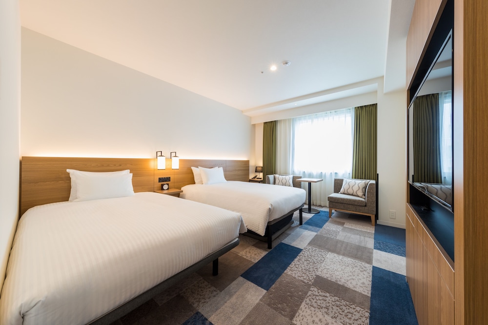 デラックスツインルーム2名利用(バストイレ別) 禁煙 | JR東日本ホテルメッツ プレミア 横浜桜木町