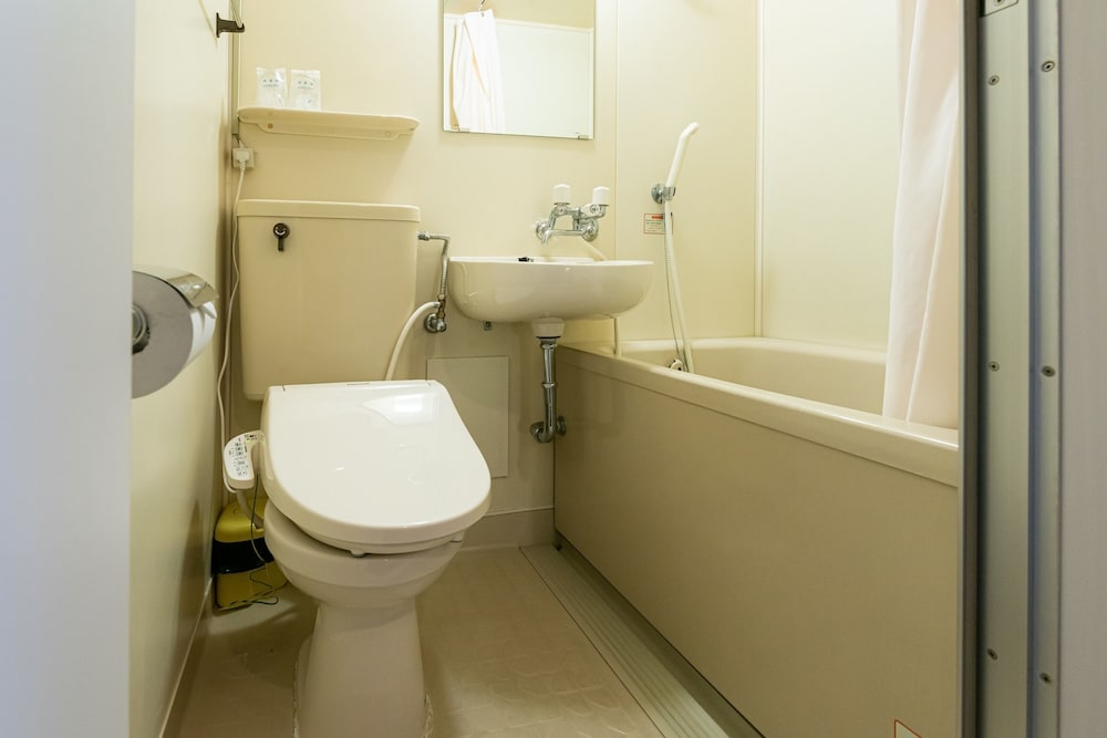 ツインルーム 禁煙 バスルーム0 | Tabist ビジネスホテル くらま 彦根