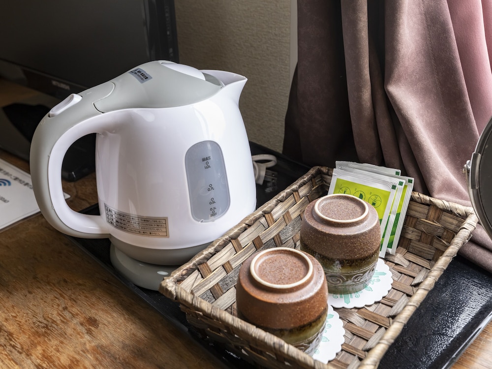 ツインルーム 禁煙 客室3 | Tabist ビジネスホテル くらま 彦根