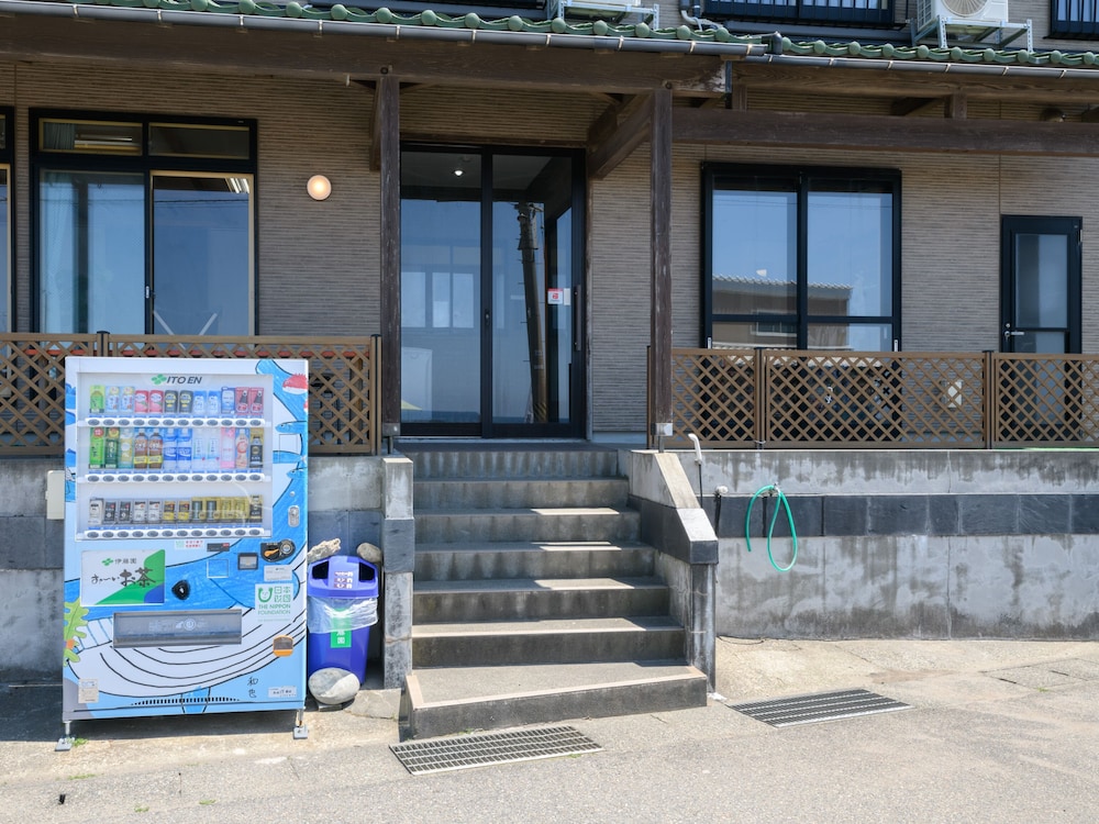 自動販売機1 | Tabist 小竹屋旅館 柏崎 自動販売機1 | Tabist 小竹屋旅館 柏崎