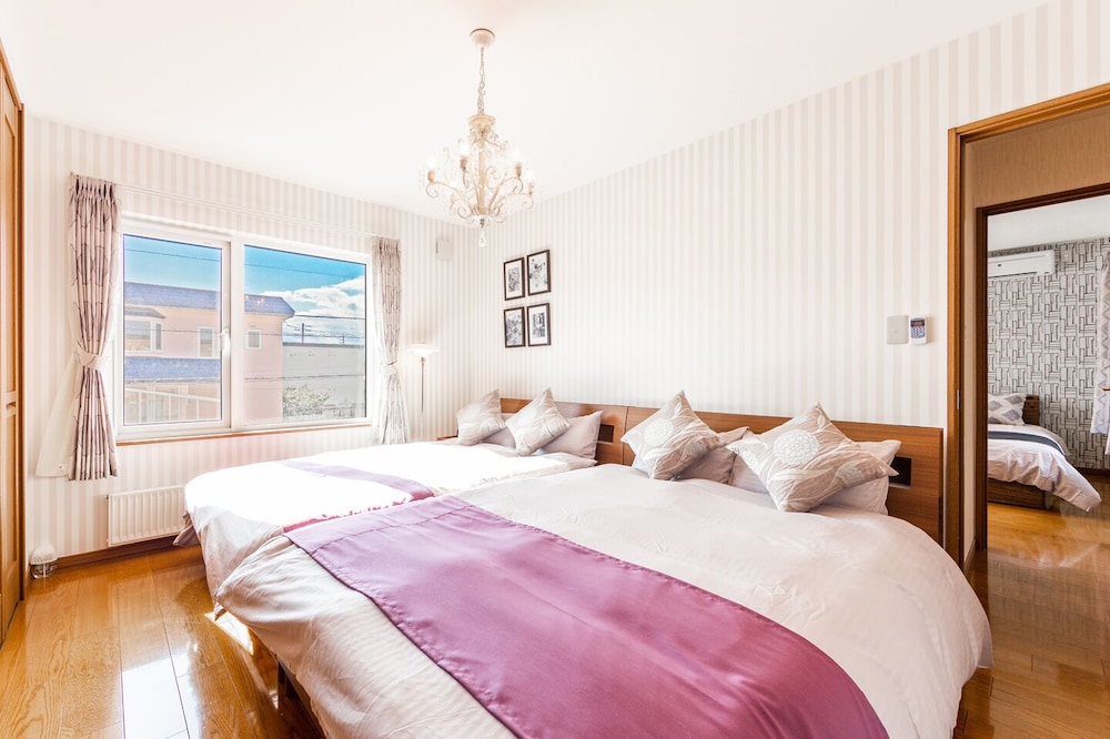 1棟貸し 客室7 | The Worldwide House