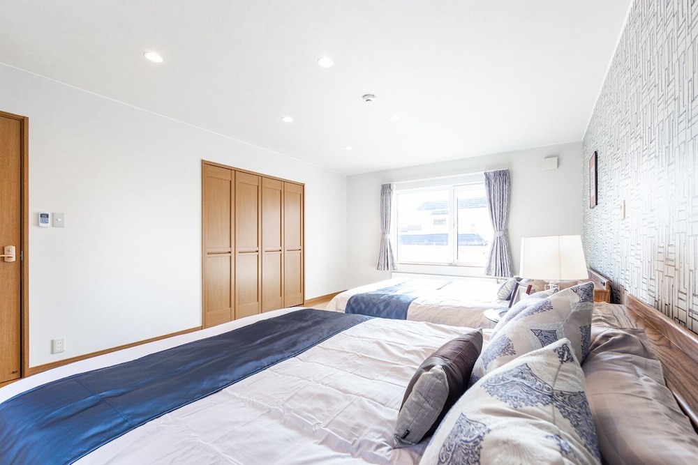 1棟貸し 客室11 | The Worldwide House