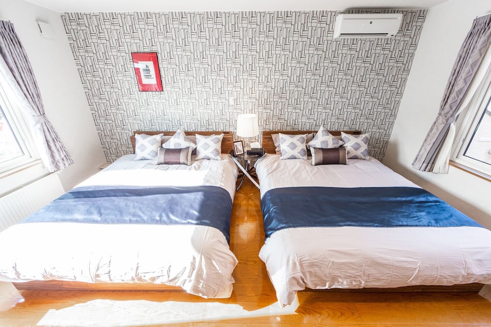 1棟貸し 客室14 | The Worldwide House