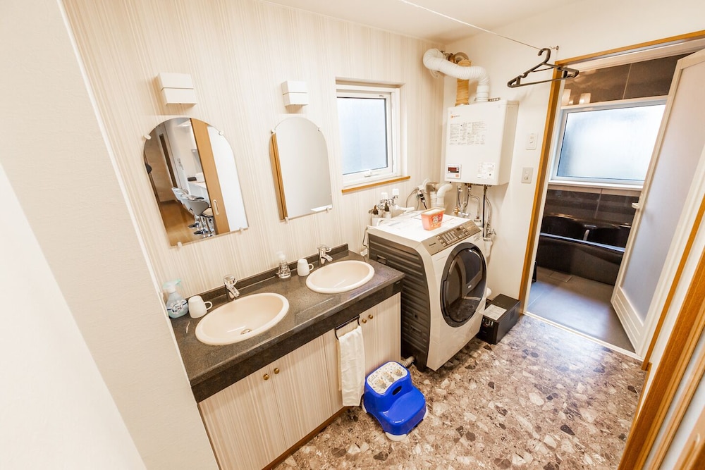 1棟貸し ランドリー0 | The Worldwide House