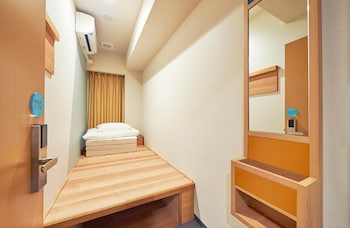 THE POCKET HOTEL 京都烏丸五条