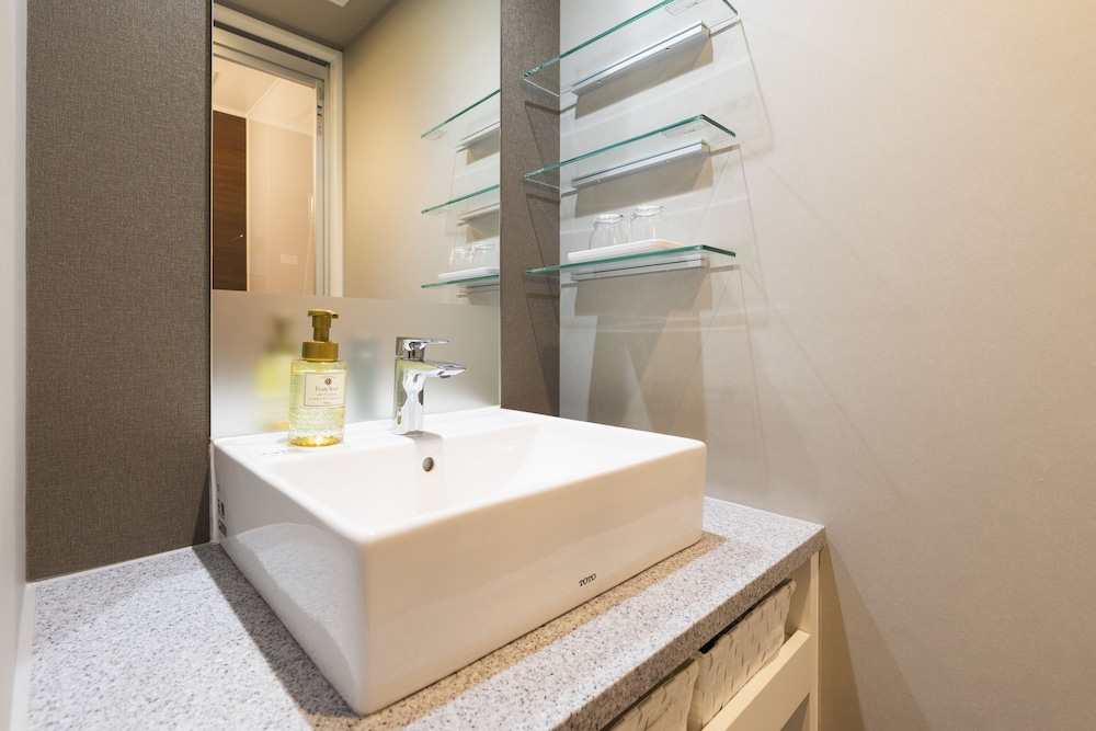 コンフォート ツインルーム 禁煙 バスルームのシンク0 | ホテルアジール東京蒲田