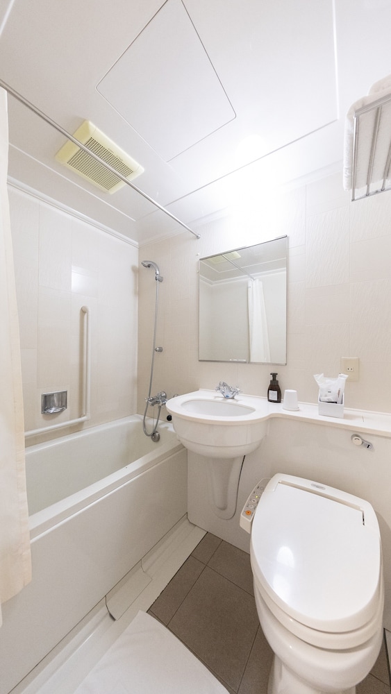 シングルルーム 禁煙 バスルーム0 | ホテルベルマーレ