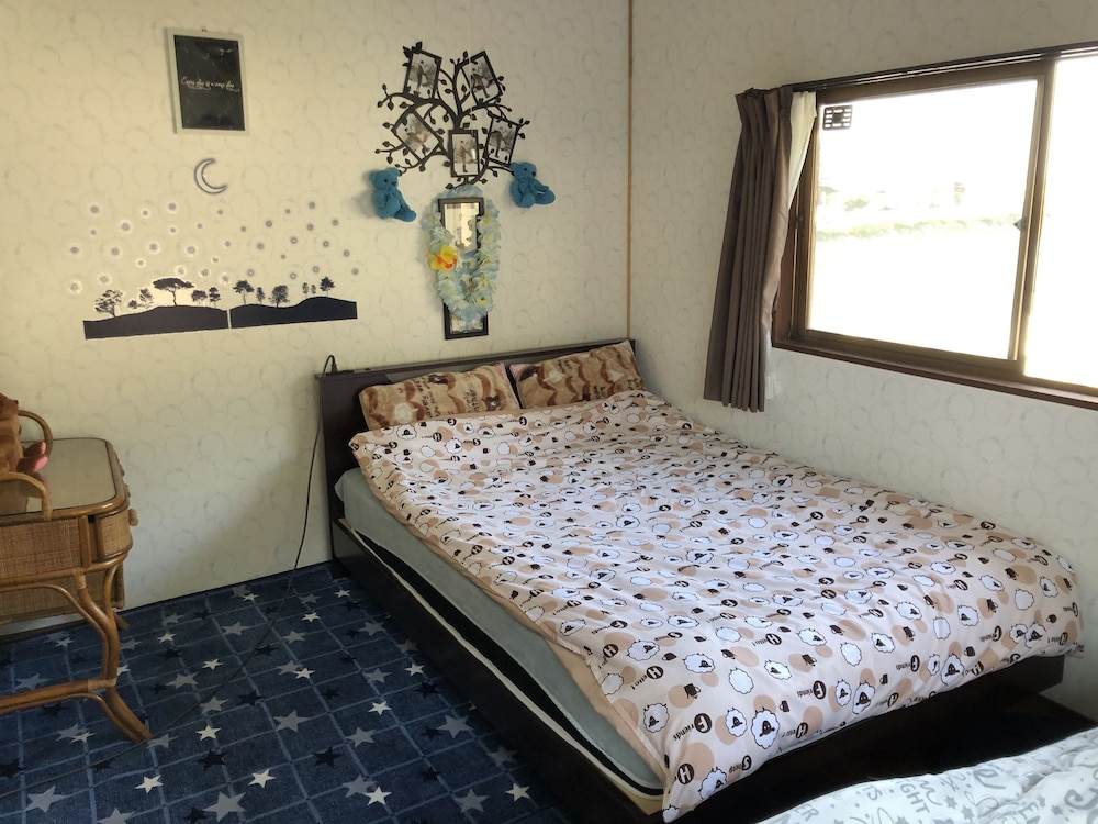 客室1 | Shima Hama Home