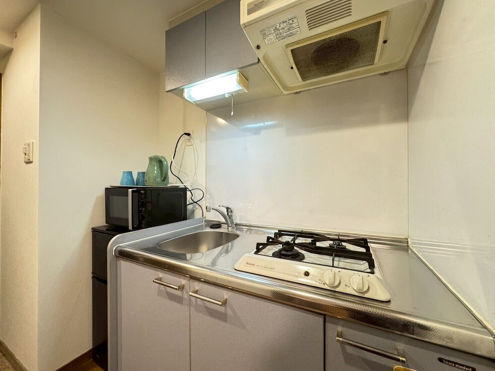 スタンダード トリプルルーム シングルベッド 3 台 禁煙 専用キッチン0 | さくらサンズホテル