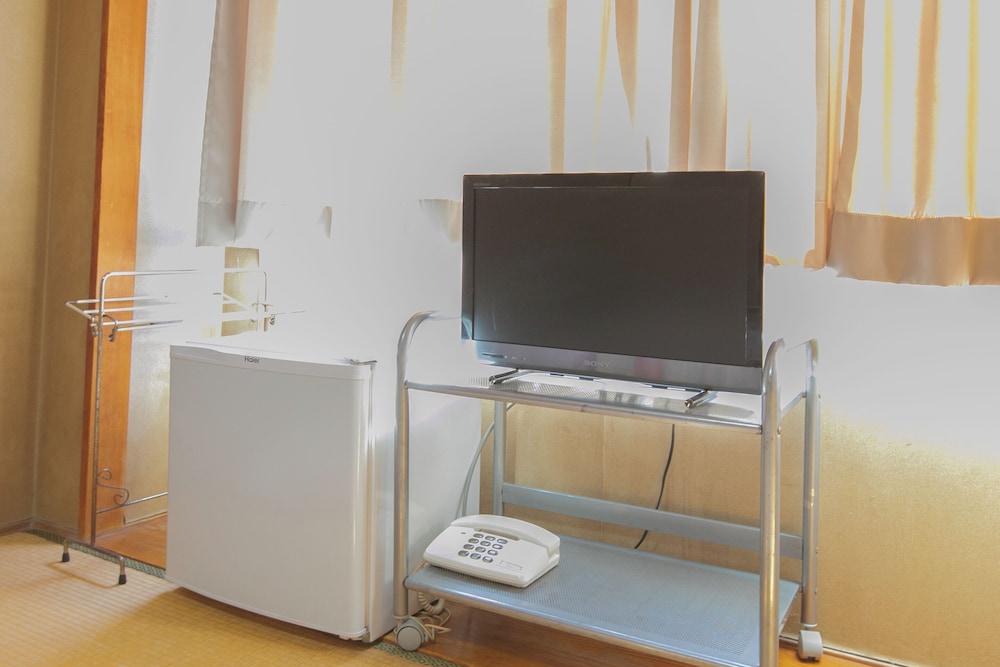 和室2人部屋 共用バスルーム 禁煙 客室8 | Tabist 瀬戸内の宿 竹原シーサイド