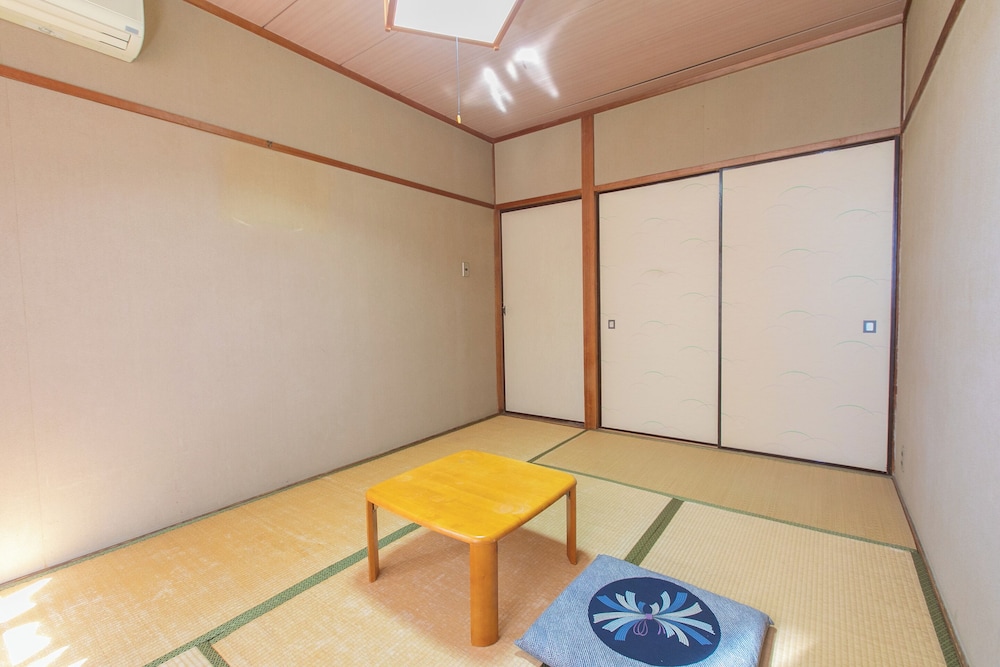 和室2人部屋 共用バスルーム 禁煙 客室12 | Tabist 瀬戸内の宿 竹原シーサイド