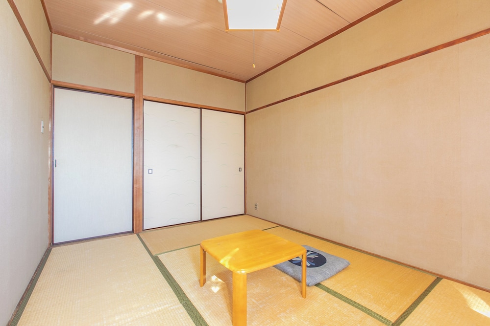 和室2人部屋 共用バスルーム 禁煙 客室10 | Tabist 瀬戸内の宿 竹原シーサイド