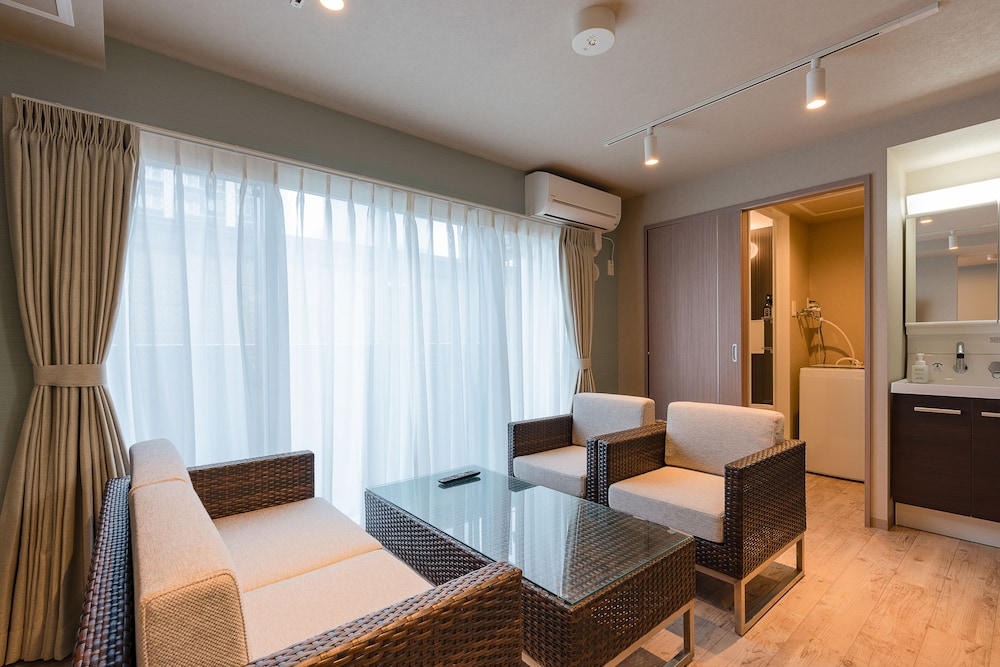 ã¹ã¿ã³ããŒã ããªãã«ã«ãŒã ãªãã³ã° ãšãªã¢0 | VILLA KOSHIDO çŽäŒŒã¢ããã¯ã¹