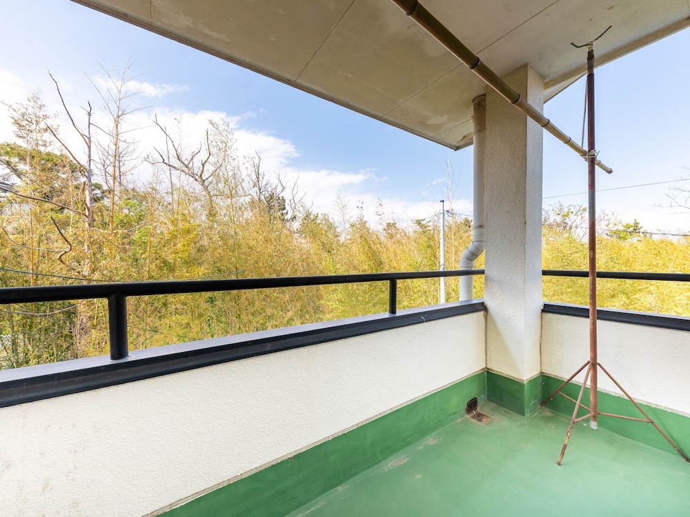 和室 共用バス 4人部屋 喫煙可 客室4 | Tabist わたなべ 千葉一宮