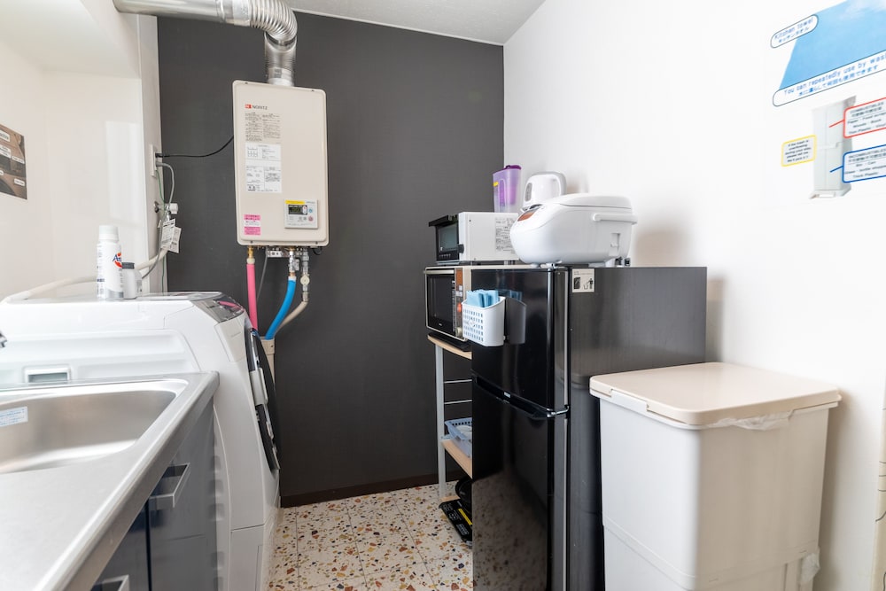 301号室 専用キッチン2 | SUNDAY peace room 猿猴橋 #27