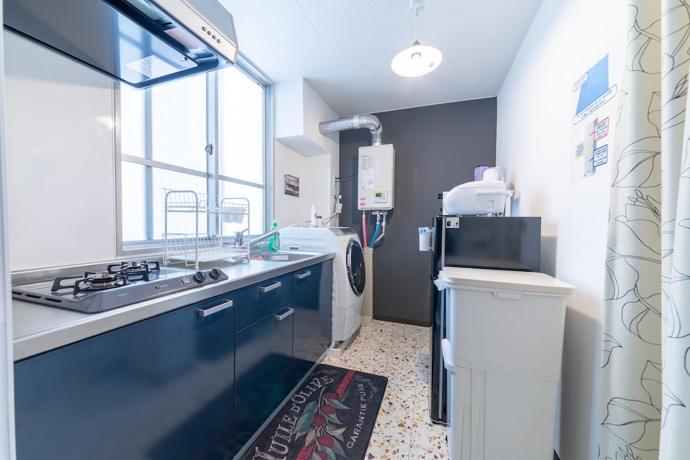 301号室 専用キッチン0 | SUNDAY peace room 猿猴橋 #27