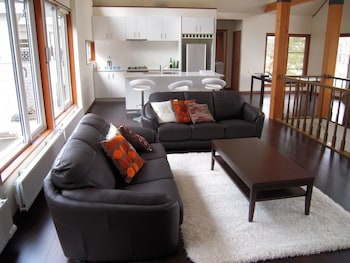 Furano Lodge 10