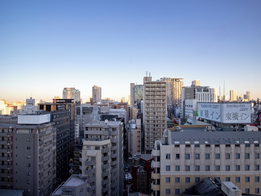 スーペリアルーム (2名利用) 禁煙室 [南館最上階 14階] 部屋からの景観0 | アパホテル 東新宿 歌舞伎町タワー