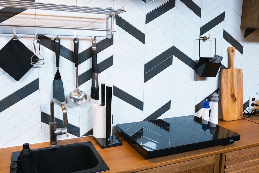 スーペリアスタジオスイート 客室14 | illi Esu Nakano