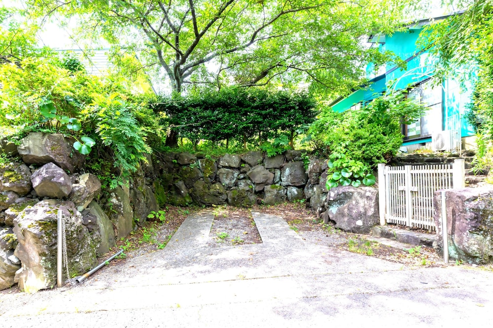 駐車場1 | VILLENT 伊豆高原大室山 駐車場1 | VILLENT 伊豆高原大室山