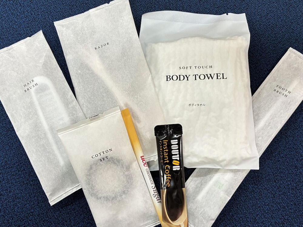 フロント1 | グランドベース薬院大通り