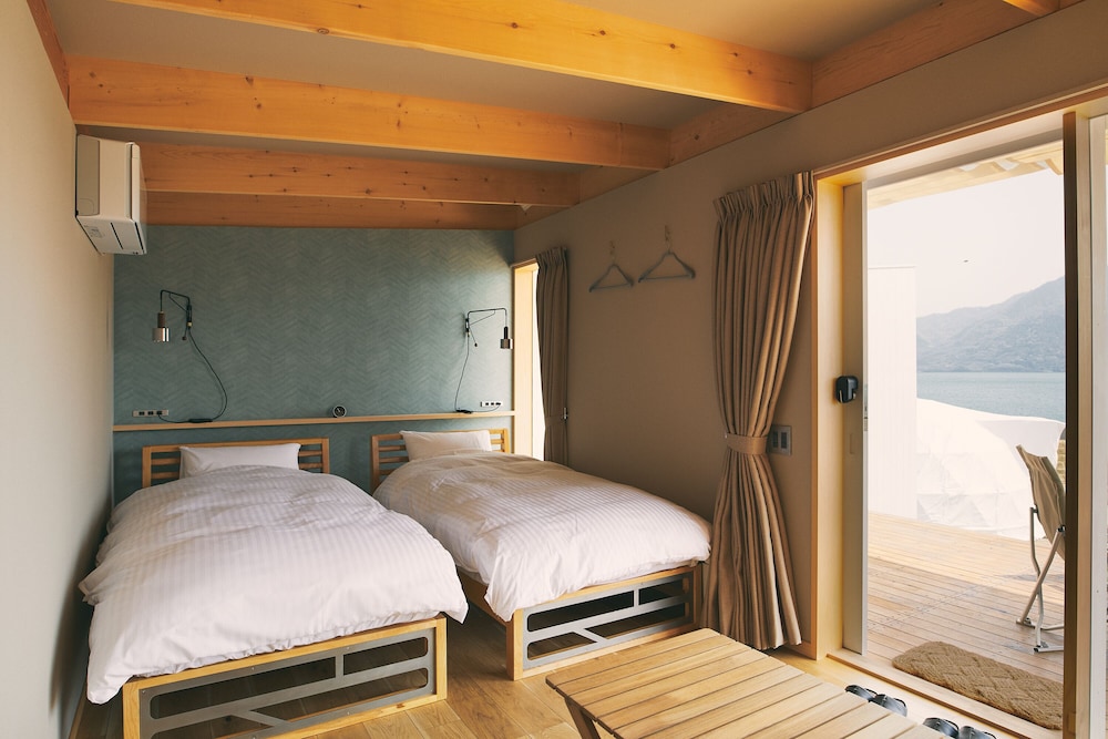 オーシャンビュー コテージ洋室 禁煙 | WAKKA