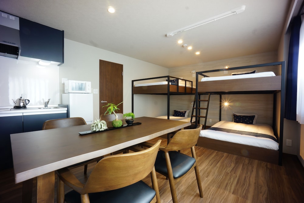 客室1 | Rona Hotel 客室1 | Rona Hotel