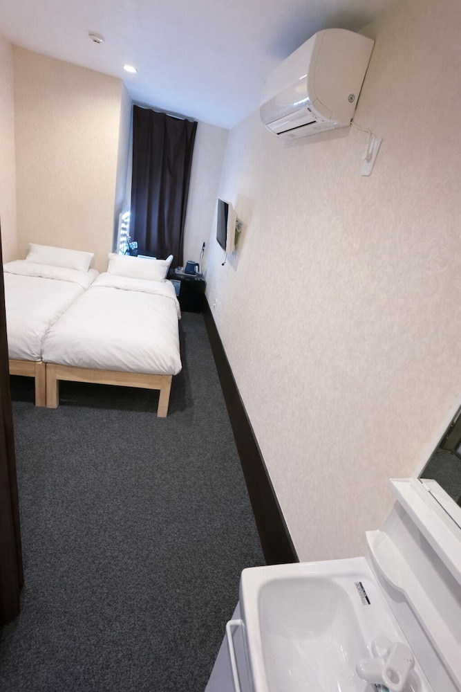 スタンダード ダブルルーム (101) | HOMEE OSAKA