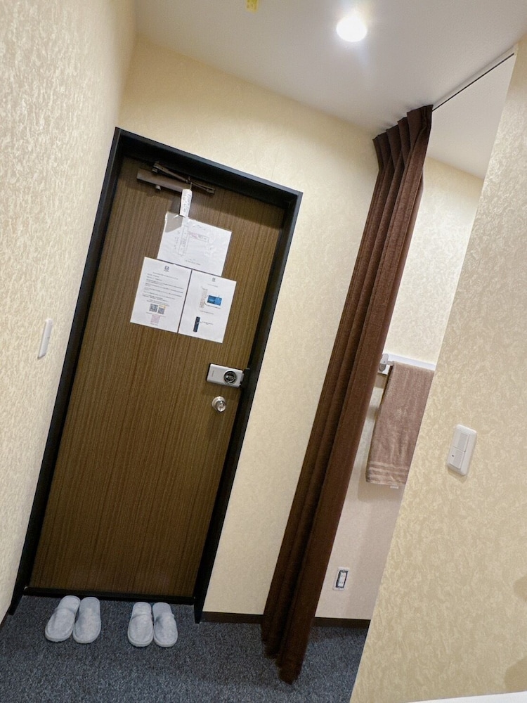 スタンダード ダブルルーム (203) 客室5 | HOMEE OSAKA