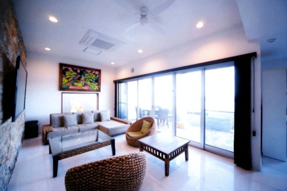 ハウス (Private Vacation Home) リビング エリア1 | Indigo Geohouse DS1