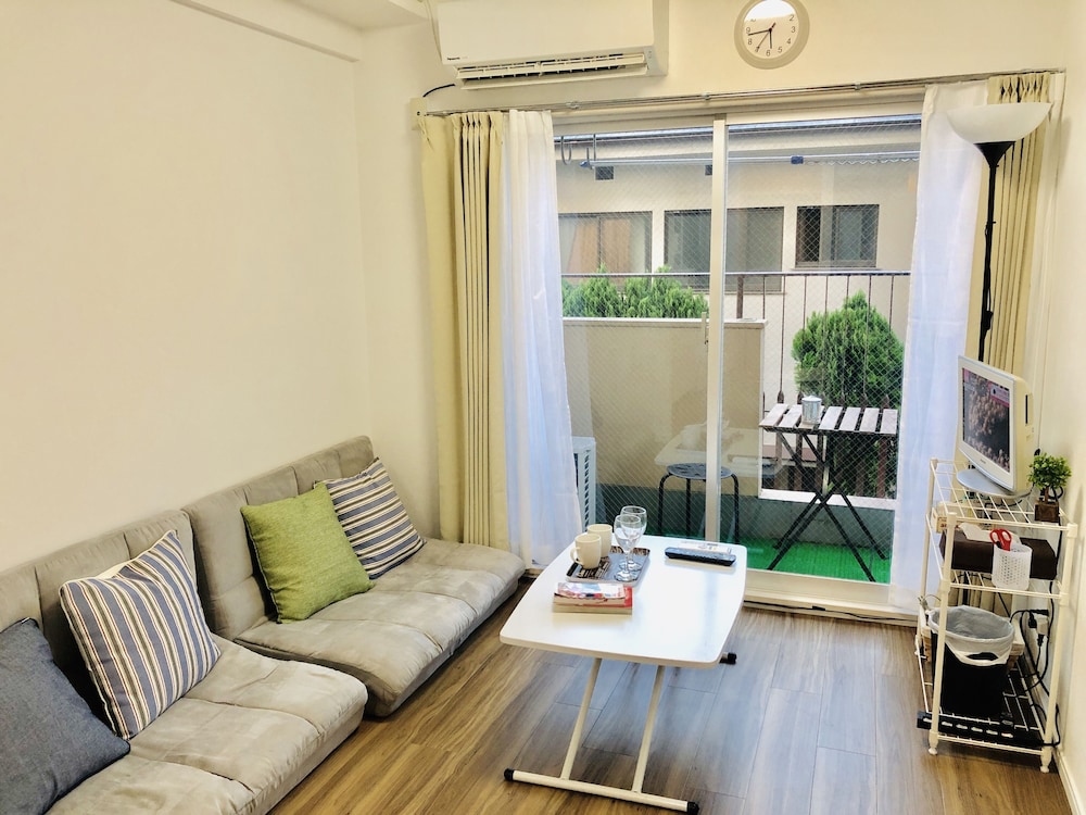 アパートメント (RC202) 禁煙 リビングルーム0 | Rc Annex 1