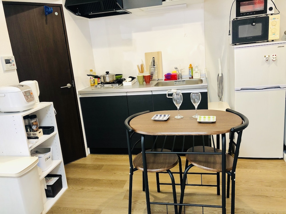 アパートメント (RC207) 禁煙 客室内のダイニングエリア1 | Rc Annex 1