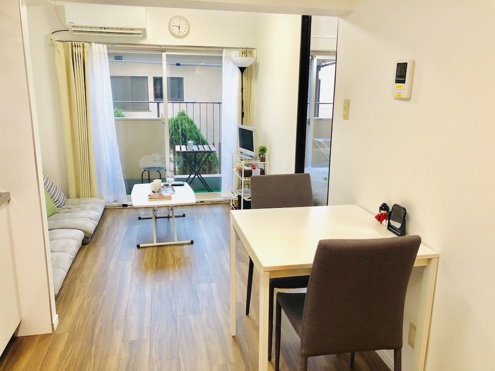 アパートメント (RC202) 禁煙 客室内のダイニングエリア0 | Rc Annex 1