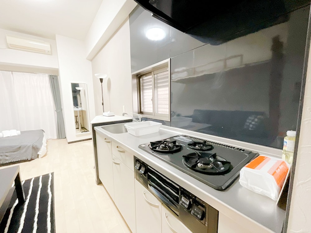 スタジオ バルコニー付 304号室 禁煙 専用キッチン0 | おうちホテル大手町