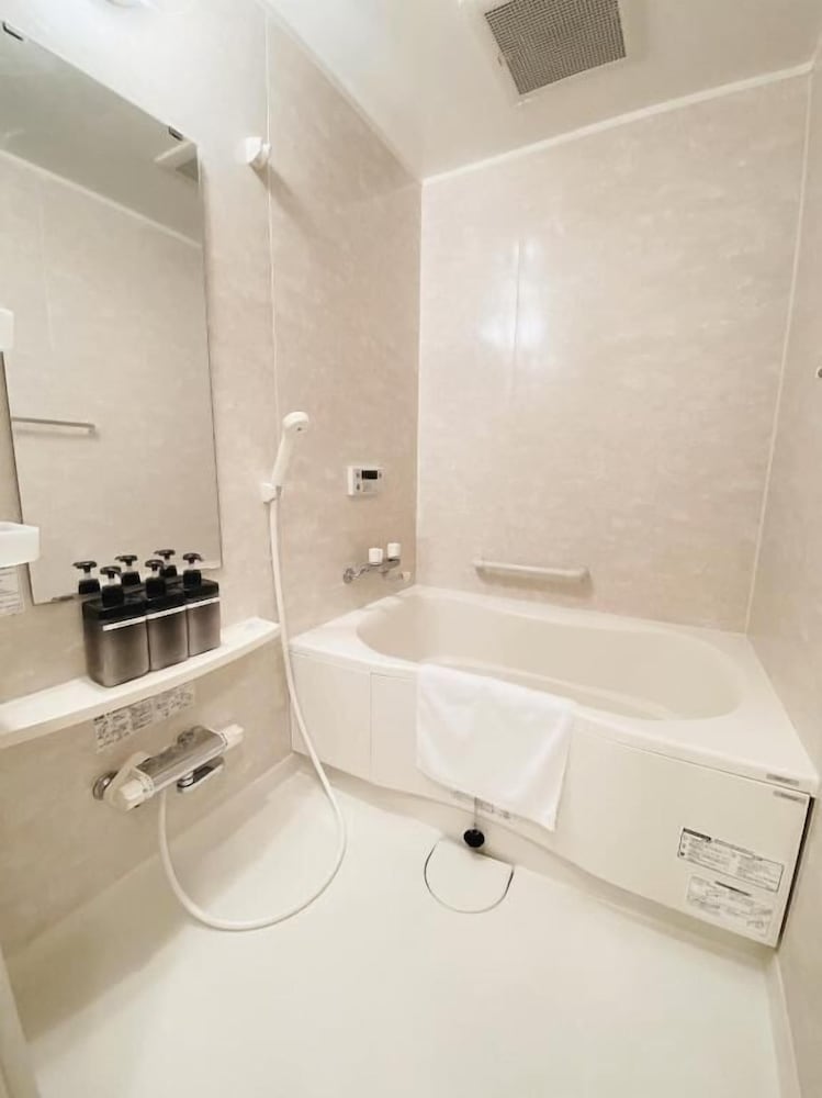 スタジオ バルコニー付 603号室 バスルーム1 | おうちホテル大手町