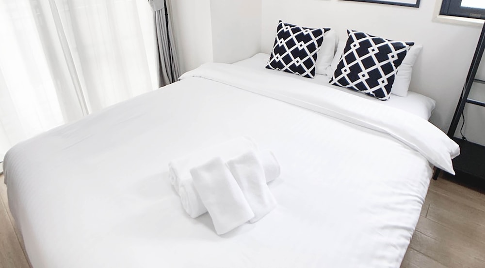 スタジオ バルコニー付 403号室 リビング エリア2 | おうちホテル宝町