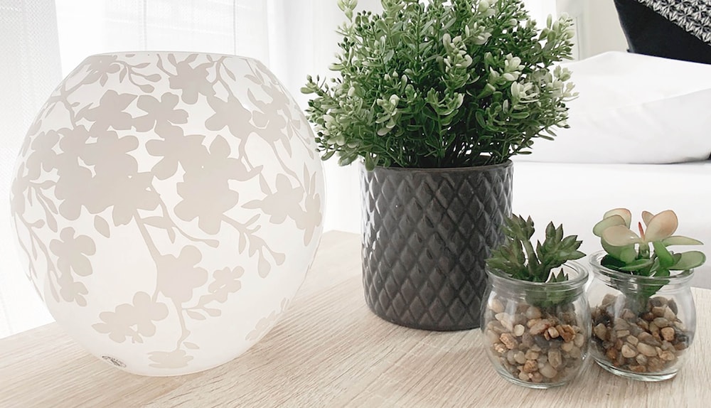 スタジオ バルコニー付 204号室 リビング エリア6 | おうちホテル宝町