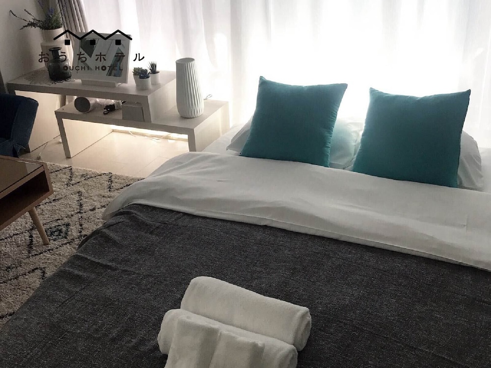 スタジオ バルコニー付 504号室 客室1 | おうちホテル宝町