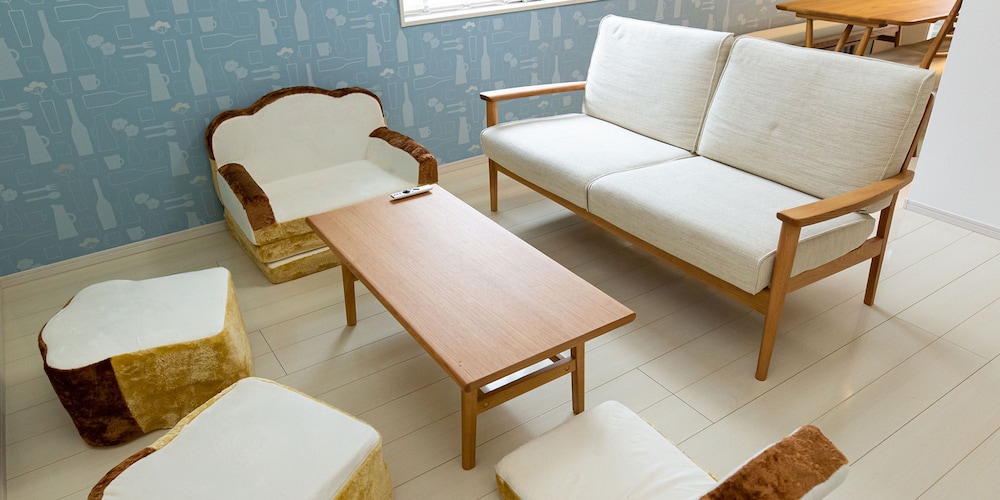 C棟 リビングルーム3 | 鬼怒川ステーションフロント