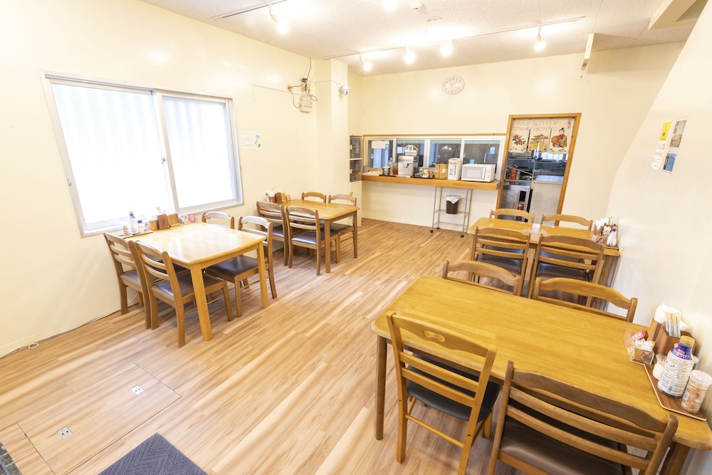 レストラン1 | カメカメハウス