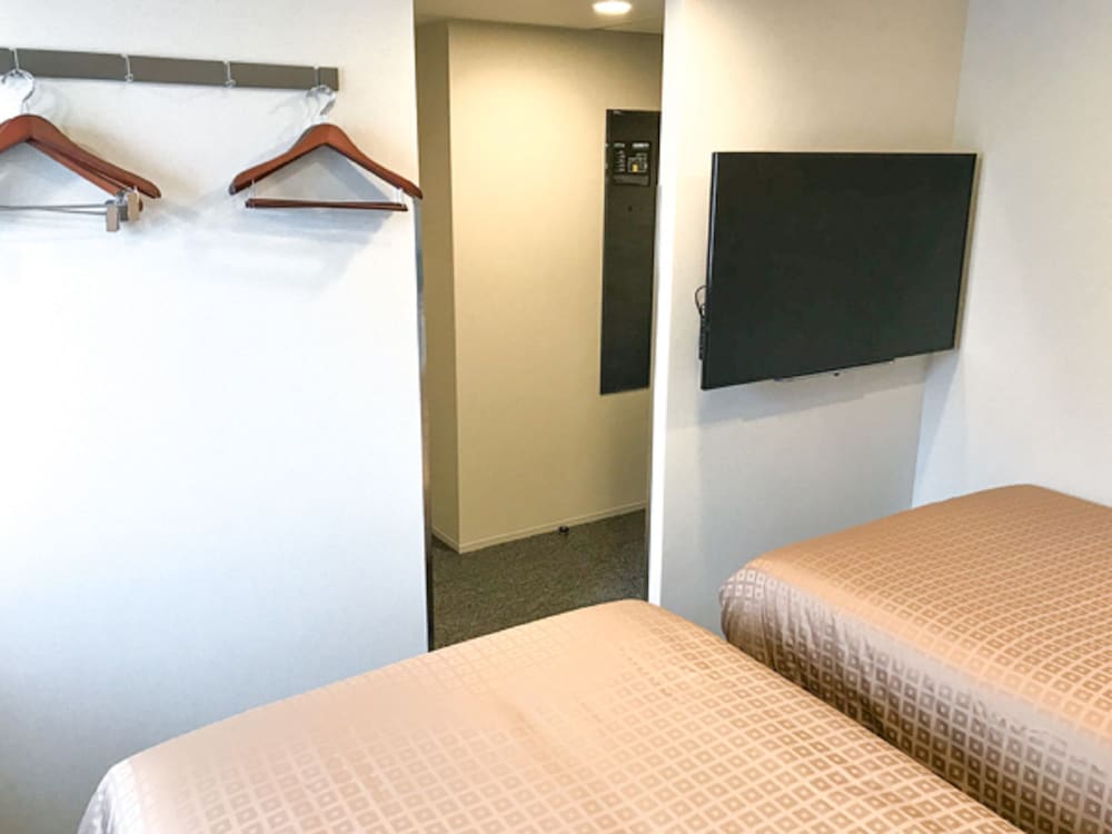 ツインルーム 禁煙 客室1 | ホテルリブマックス千葉中央駅前