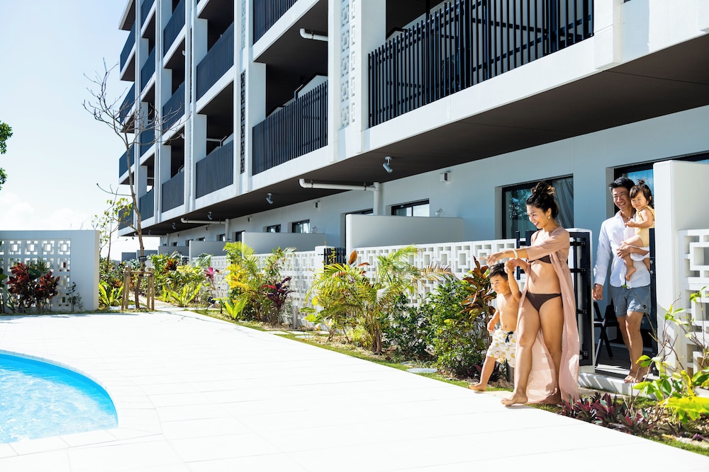 デラックスファミリールーム 禁煙 客室7 | ホテル・トリフィート 宮古島 リゾート