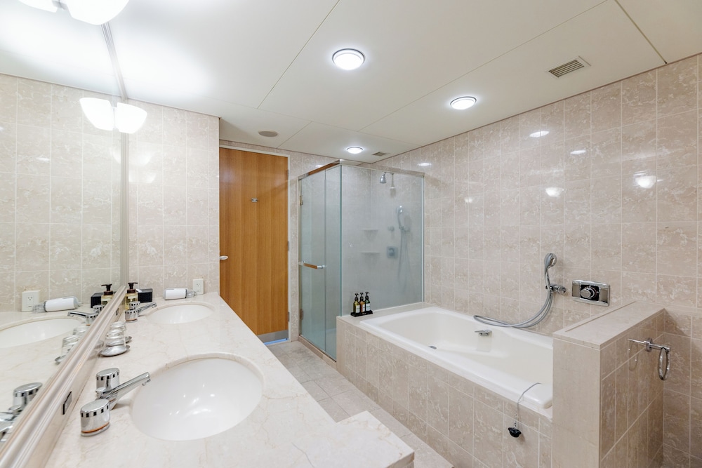 [禁煙] スーパーベイビューデラックスツイン 客室2 | ザ キューブ ホテル 千葉