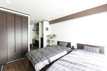 Mina Aoi Apartment