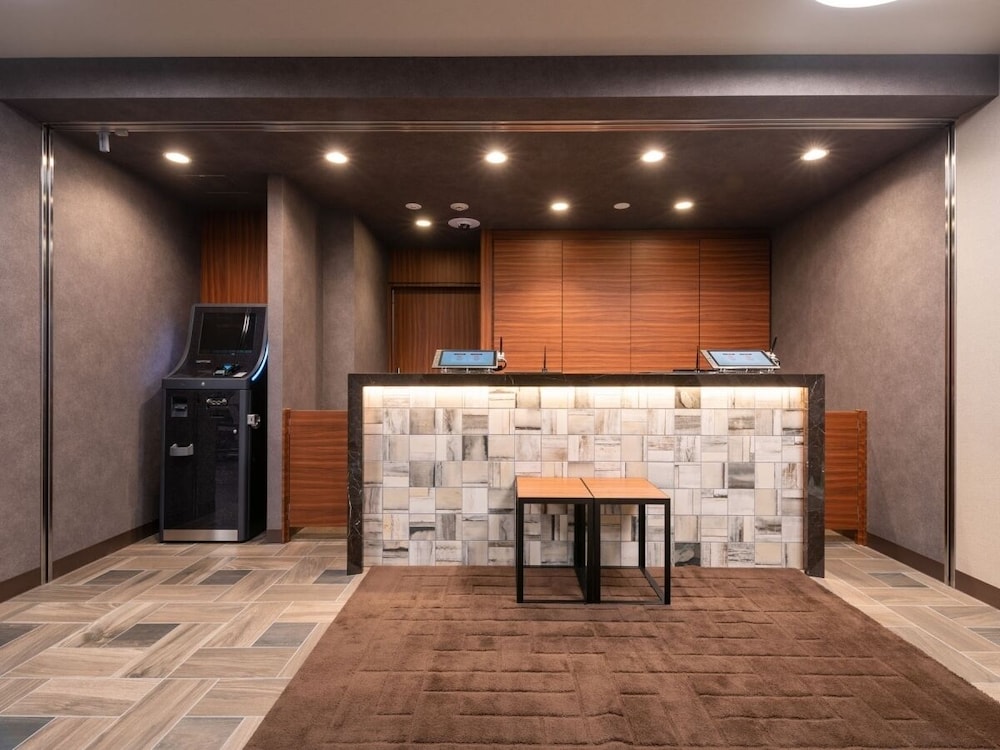 フロント1 | スーパーホテル加古川駅前