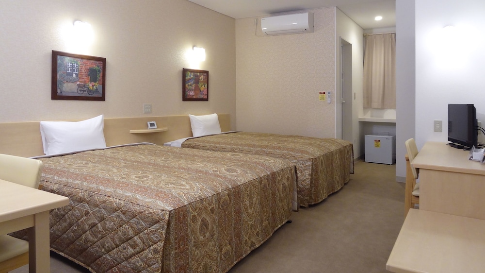 客室1 | ファミリーロッジ旅籠屋宮崎店