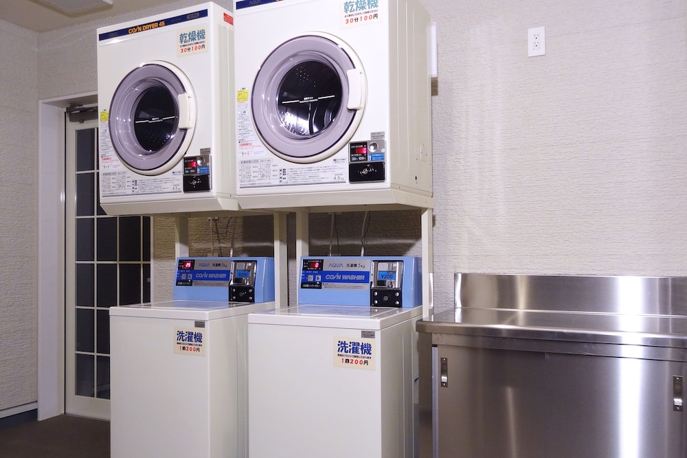 ランドリー ルーム1 | ファミリーロッジ旅籠屋・長者原 SA 店